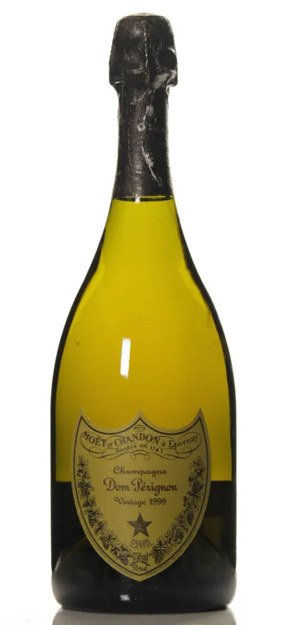 Dom Pérignon シャンパン 1999年ヴィンテージ Buy Dom Perignon 1999 online - VINEUT Rare & Vintage Wines